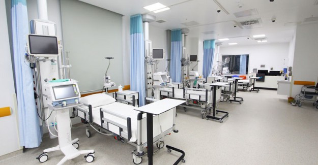Türkiye KKTC'ye 500 Yatak Kapasiteli Hastane İnşa Edecek