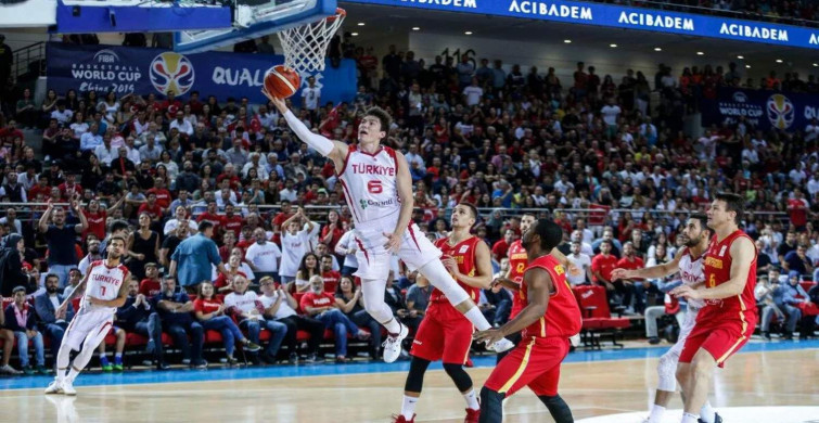Türkiye Letonya basketbol maçı hangi kanalda ve nerede oynanacak? Türkiye Letonya maçı bilet fiyatları ne kadar? 12 Dev Adam Dünya Kupası elemelerinde sahne alıyor