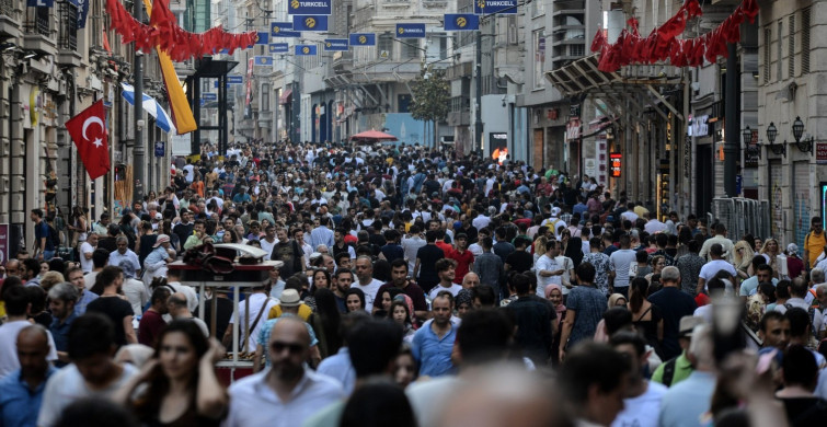 Türkiye'de nüfus için harekete geçildi: 3 ilde pilot çalışma başlıyor