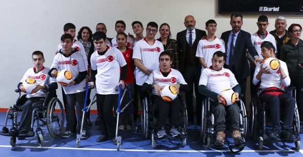 Türkiye'nin İlk Serebral Palsi Futbol Kakımı Kuruldu