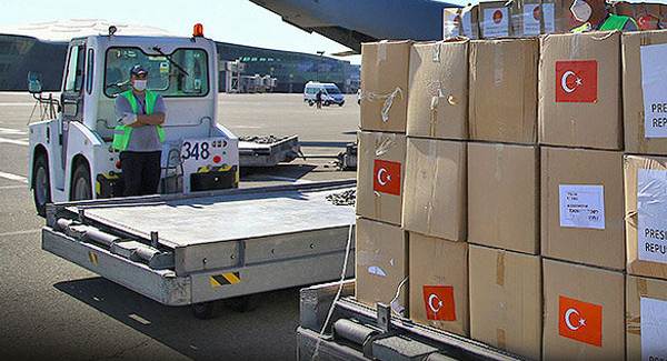 Türkiye'nin Tıbbi Yardımları Azerbaycan'a Ulaştı