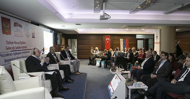 ''Türk-Rus İşbirliği Dünyayı Yeniden Şekillendiriyor''