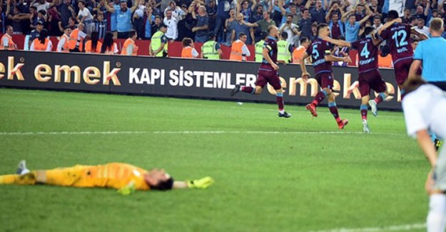 UEFA Avrupa Ligi 3. Ön Eleme Turu: Aek Atina 1-3 Trabzonspor (Maç Sonucu)