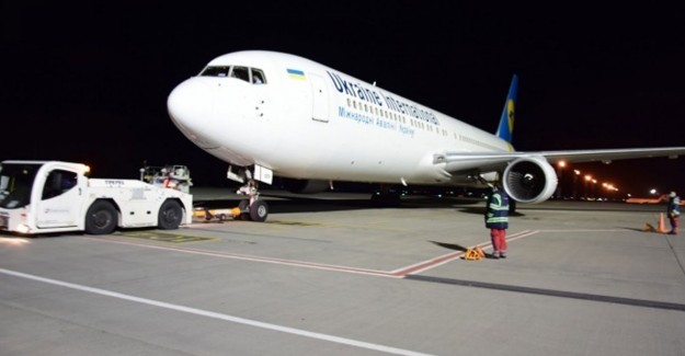 Ukrayna, Aralarında Türkiye'nin de Olduğu 3 Ülkeye Daha Uçuşları Yeniden Başlatıyor