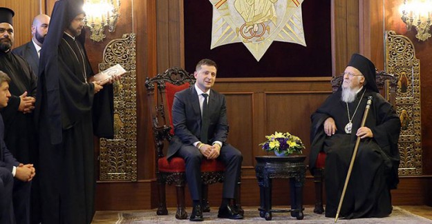 Ukrayna Devlet Başkanı Zelenskiy Fener Rum Patrikhanesi'ne Ziyarette Bulundu