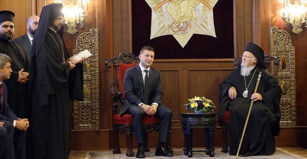 Ukrayna Devlet Başkanı Zelenskiy Fener Rum Patrikhanesi'ni Ziyaret Etti
