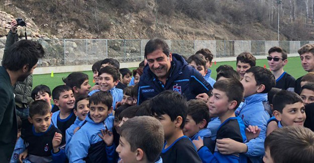 Ünal Karaman Artvin’de Trabzonspor Futbol Okulu Açılışına Katıldı!