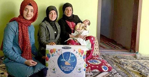 Van'da HDP'liler Bebeklere Hediye Dağıtan Belediye Aracına Saldırdı