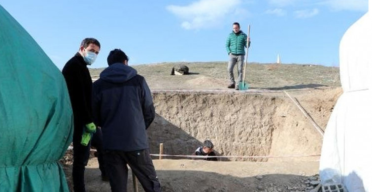 Van’da Pers Mezarlığı Bulundu: Büyük Ses Getirecek