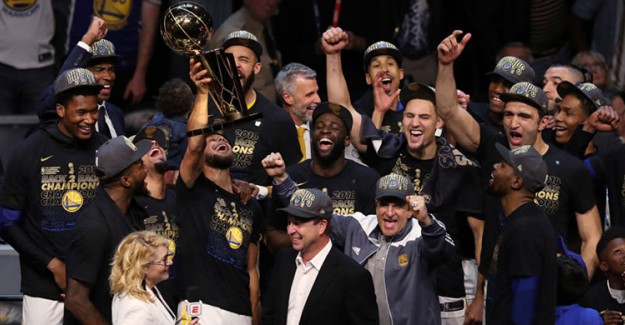 Ve NBA Şampiyonu Golden State Warriors!