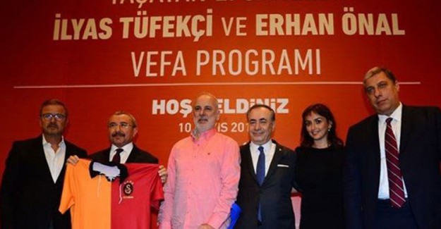 Yaşayan Efsaneler Vefa Programı Galatasaraylı Futbolcular İçin Düzenlendi
