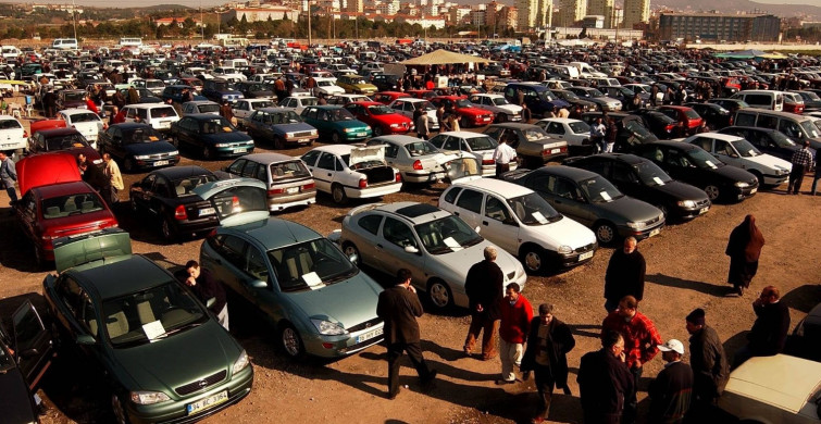 Yeni rapor yayınlandı: Otomobil piyasasında düşüş başladı!
