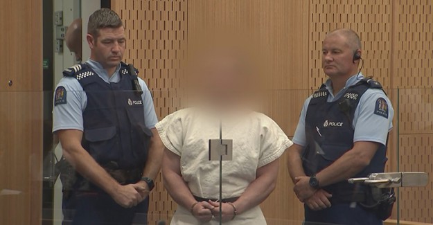 Yeni Zelanda'daki Terörist 50 Ayrı Cinayetten Yargılanacak 