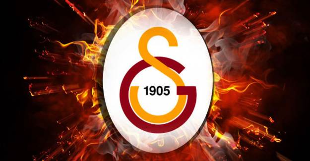 Yıldız İsim Galatasaray'da Kalacağını Açıkladı