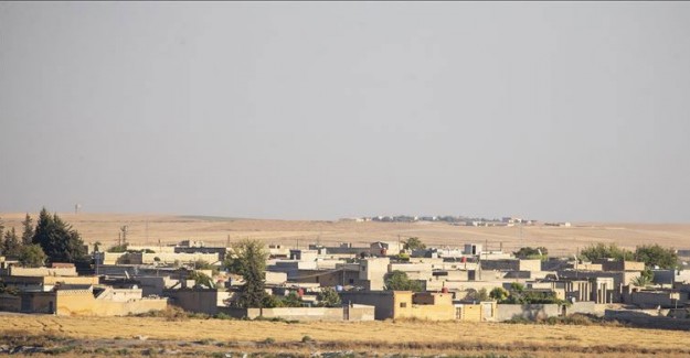 YPG/PKK Aynularab'da Döşediği Mayınlarla 8 Sivili Katletti