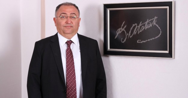 YSK Yalova'da Tüm Oyların Sayılması Talebini Reddetti, CHP'li Adayı Başkan İlan Etti