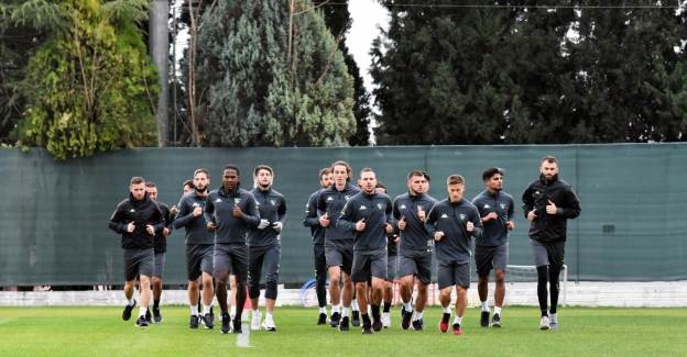 Yukatel Denizlispor Liderle Oynayacağı Maçın hazırlıklarına Başladı