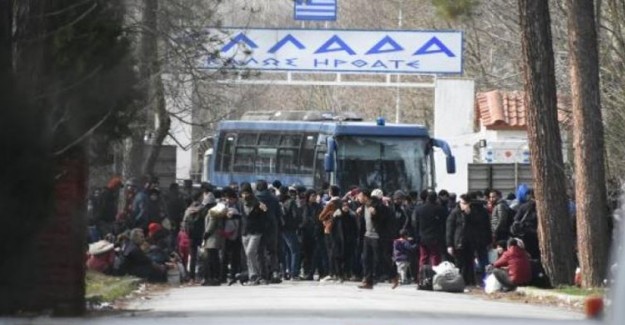 Yunanistan’dan Mültecilere İşkence