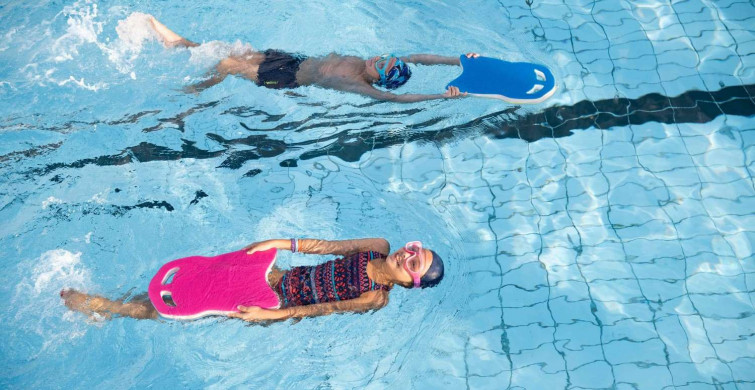 Yüzmenin sağlığa faydaları nedir, nelere iyi gelir? Yüzmenin sağlığa iyi gelen 8 faydası
