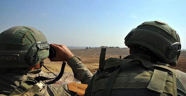 Zeytin Dalı Bölgesinde 2 PKK'lı Terörist Gözaltına Alındı