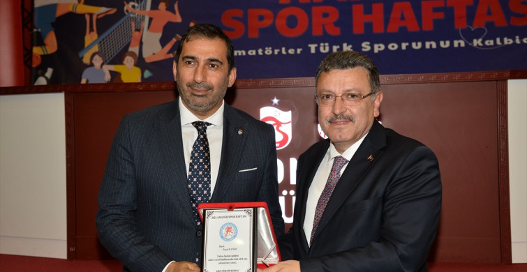 Zeyyat Kafkas’a 'En İyi Spor Adamı' Ödülü