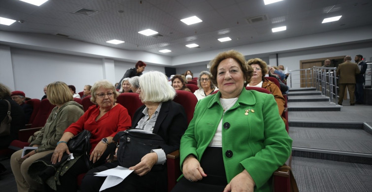 Çanakkale'de 'Tazelenme Üniversitesi Programı' Başlatıldı