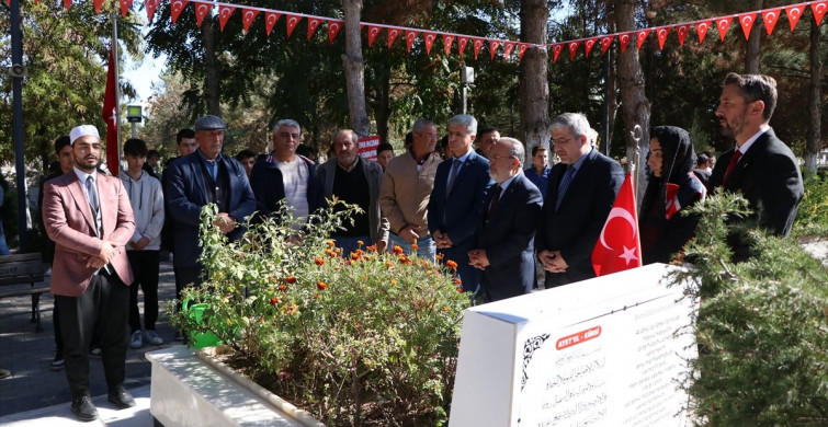 Ömer Halisdemir'in Kabri Ziyaret Edildi