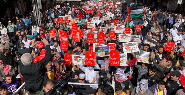 Ürdün'de Gazze Soykırımı Protestosu