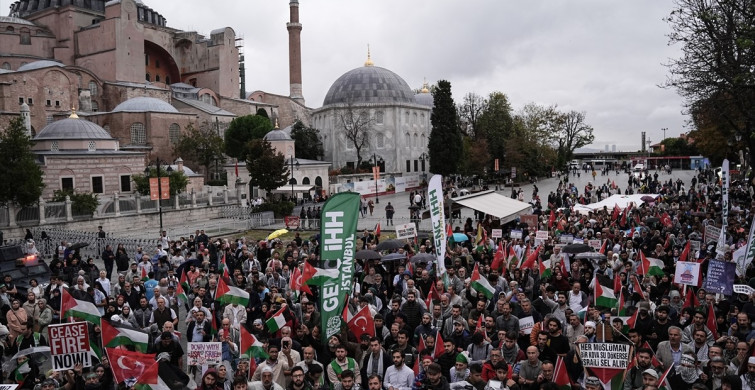 İHH ve STK'lar 'Susmuyoruz' Yürüyüşü Düzenledi