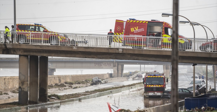 İspanya'daki Sel Felaketi: Ölü Sayısı 72'ye Ulaştı