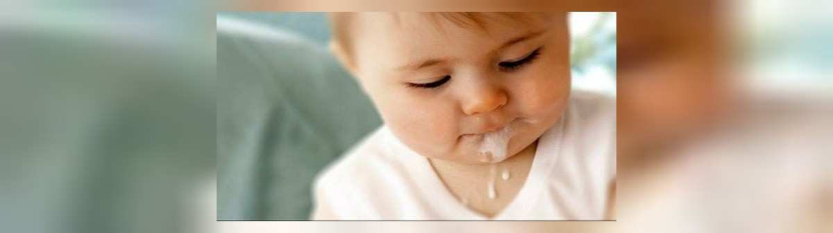 bebeklerde süt kusmanın nedenleri