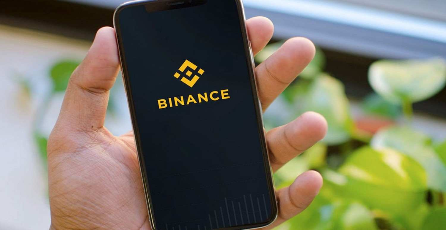 Binance çöktü mü