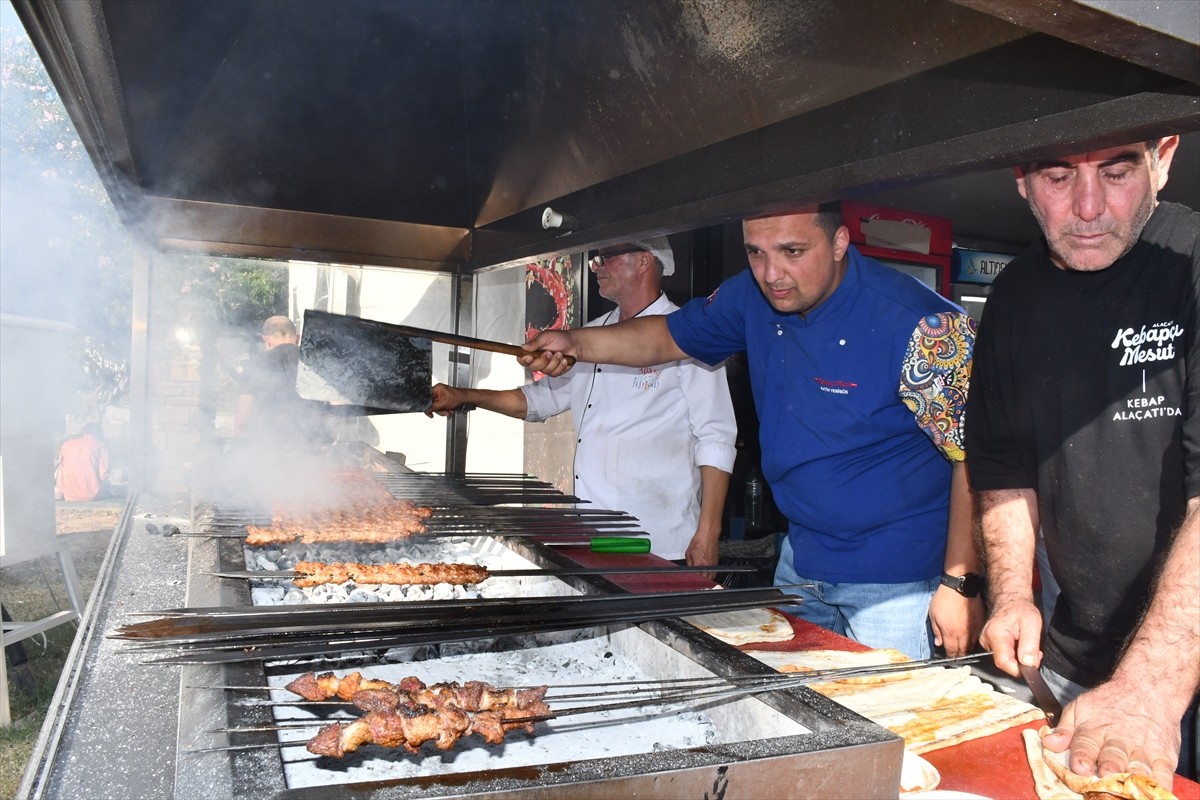 Adana Valiliğinin ev sahipliğinde 