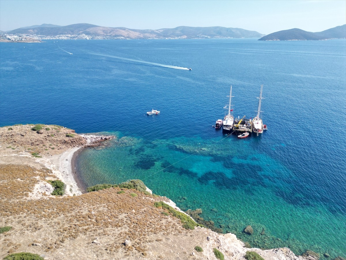 Muğla'nın Bodrum ilçesinde, Blue Exile Art Project (BEAP) Sualtı Parkı'nın 2. etabının açılışı...