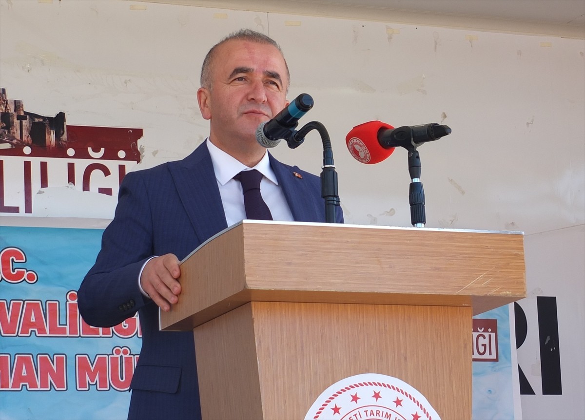 Elazığ'daki göl ve göletlere 3 milyon sazan yavrusu takviyesi yapılacak. Bu kapsamda Keban Baraj...