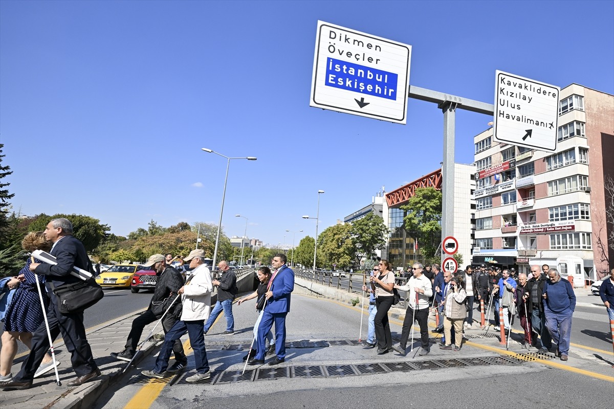 Türkiye Körler Federasyonu üyeleri, eğitimde, istihdamda ve sosyal yaşamda karşılaştıkları...