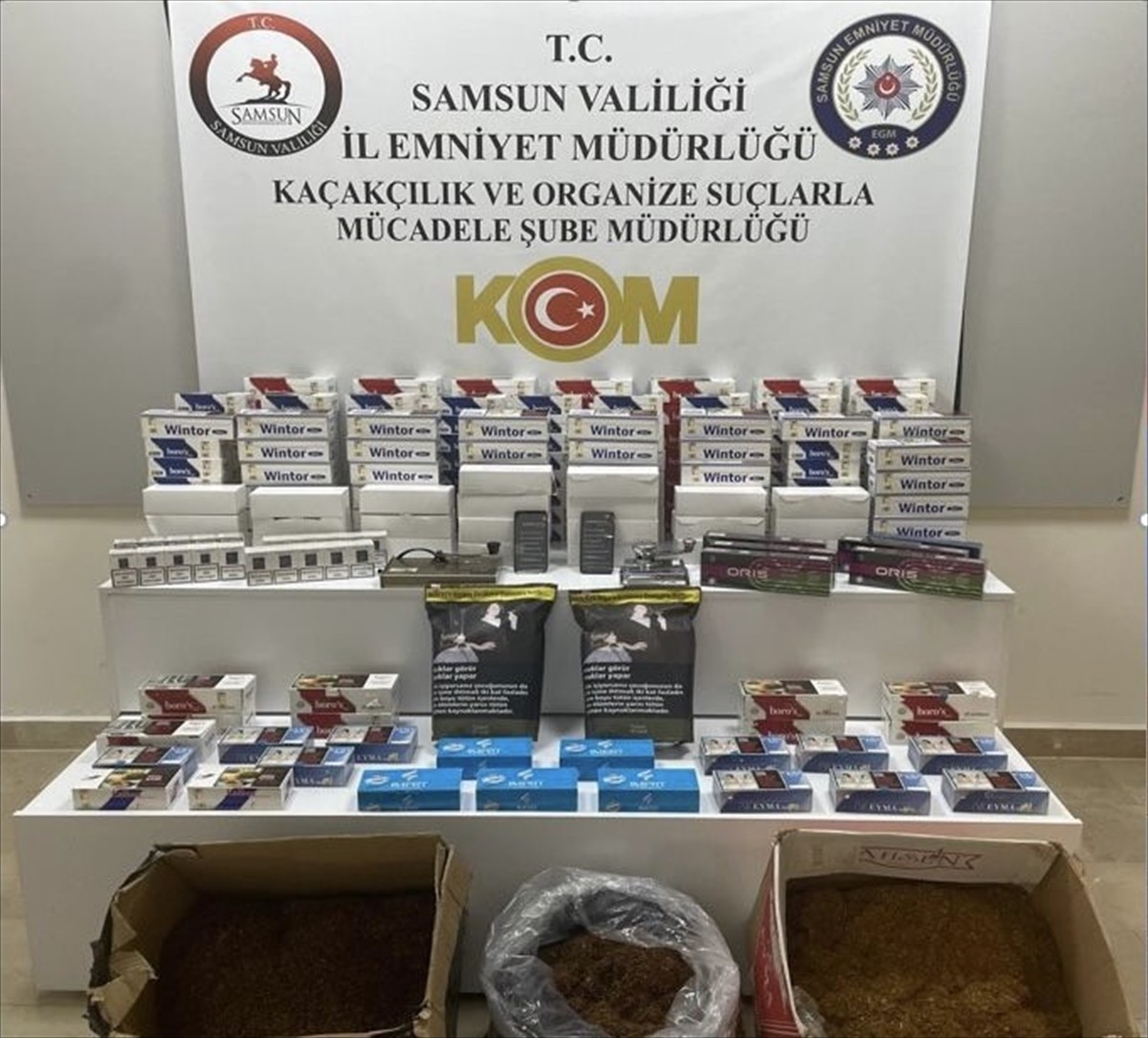 Samsun'da düzenlenen kaçakçılık operasyonunda 5 zanlı gözaltına alındı. Adreslerde yapılan...