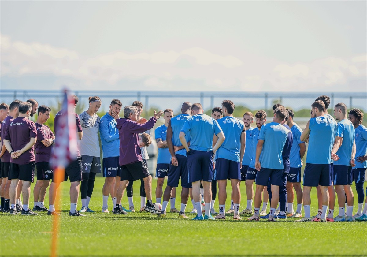 Trabzonspor, Trendyol Süper Lig'in 8. haftasında deplasmanda Atakaş Hatayspor ile oynayacağı maçın...