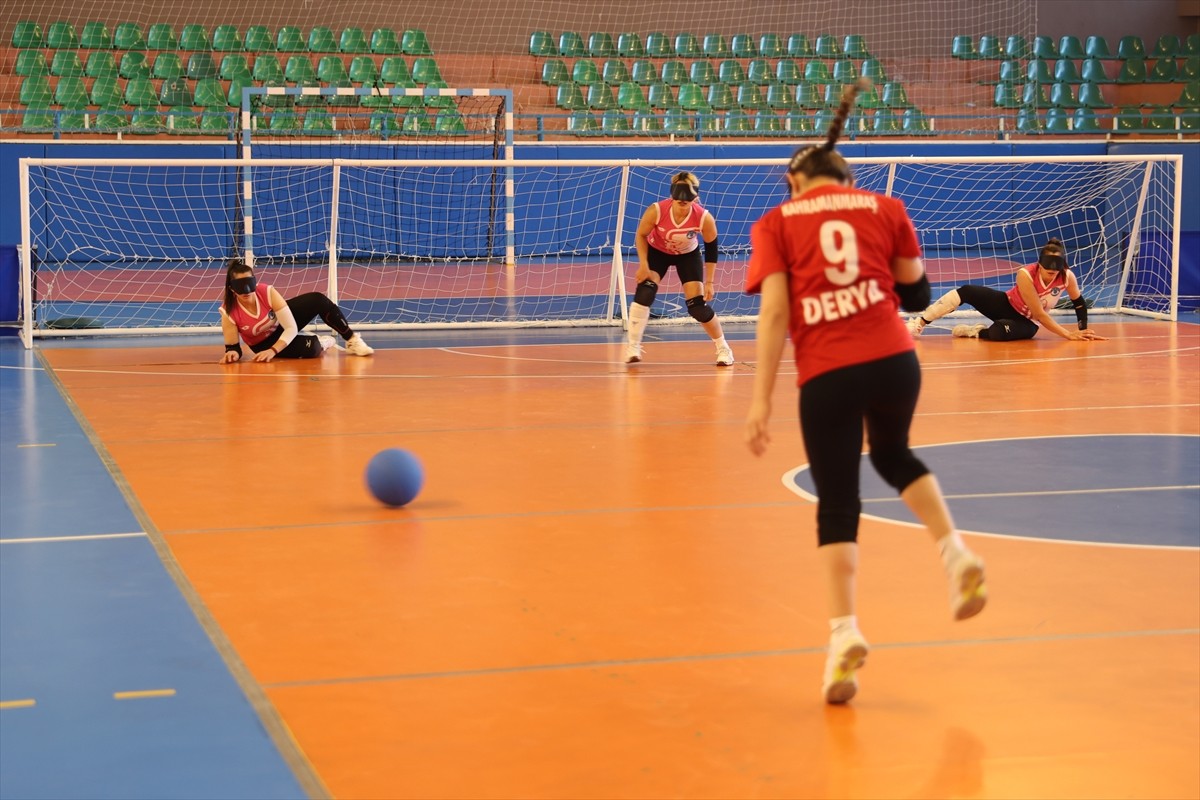 Nevşehir'de düzenlenen Golbol Kadınlar 1. Lig 2. devre müsabakalarında Yenimahalle Belediyesi...