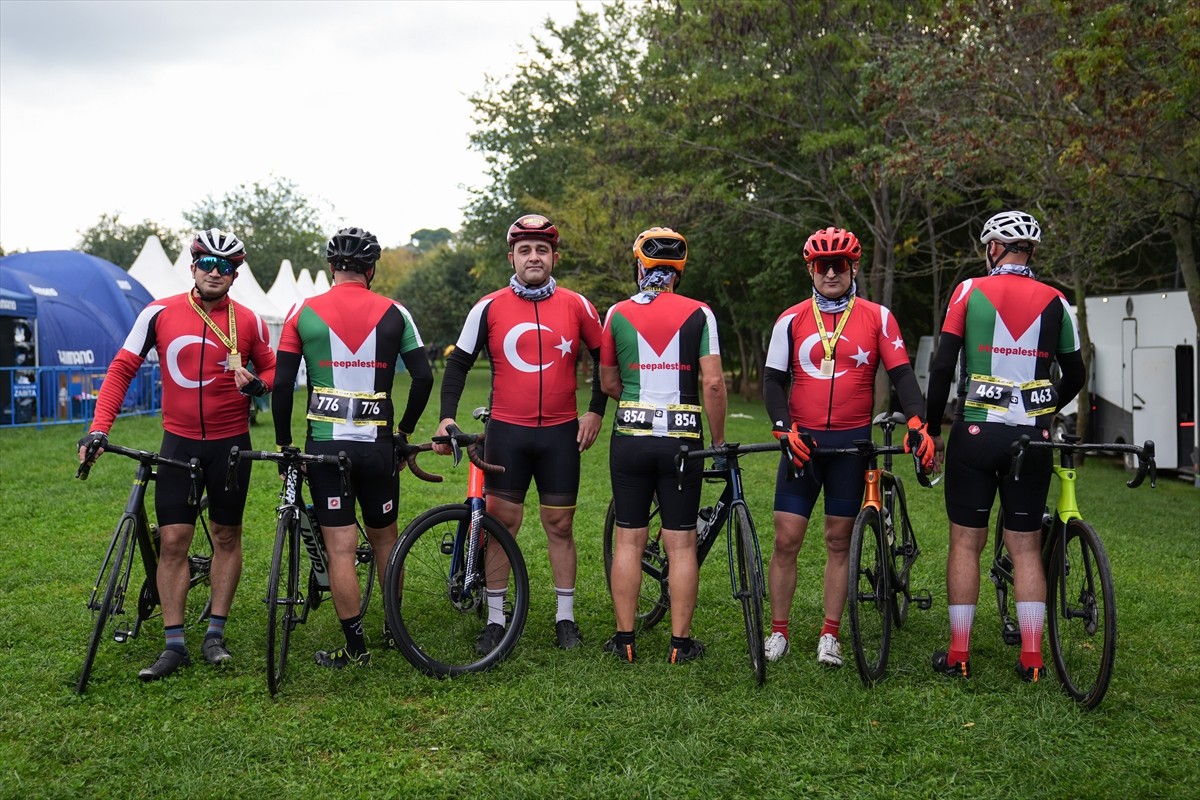 L'Etape Türkiye by Tour de France'in ilk yarışına katılan Çekmeköy Bisiklet Grubu, özel...