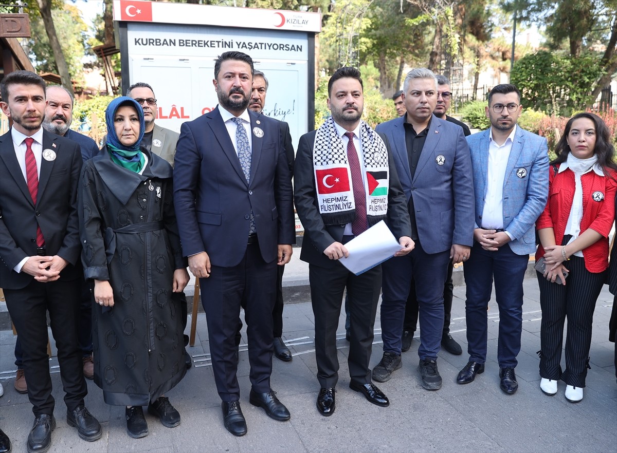 Nevşehir'de, AK Parti İl Başkanlığınca İsrail'in Gazze'ye yönelik saldırılarının birinci yılı...