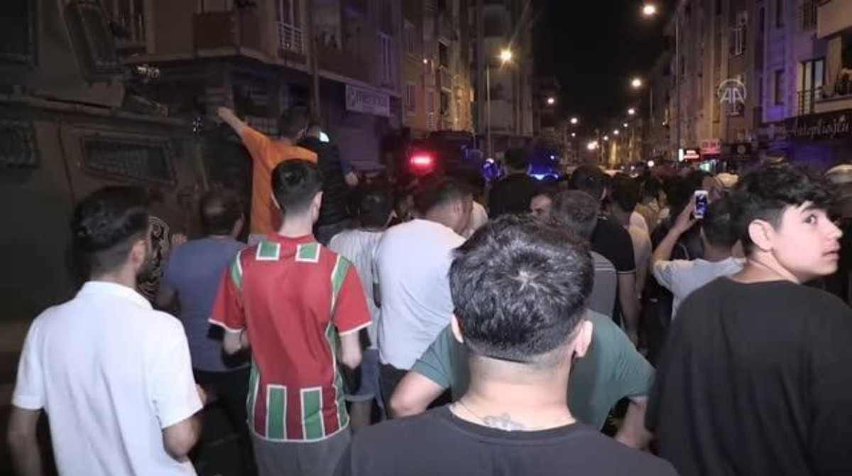 Esenyurt'ta neler oluyor, halk neden sokağa döküldü