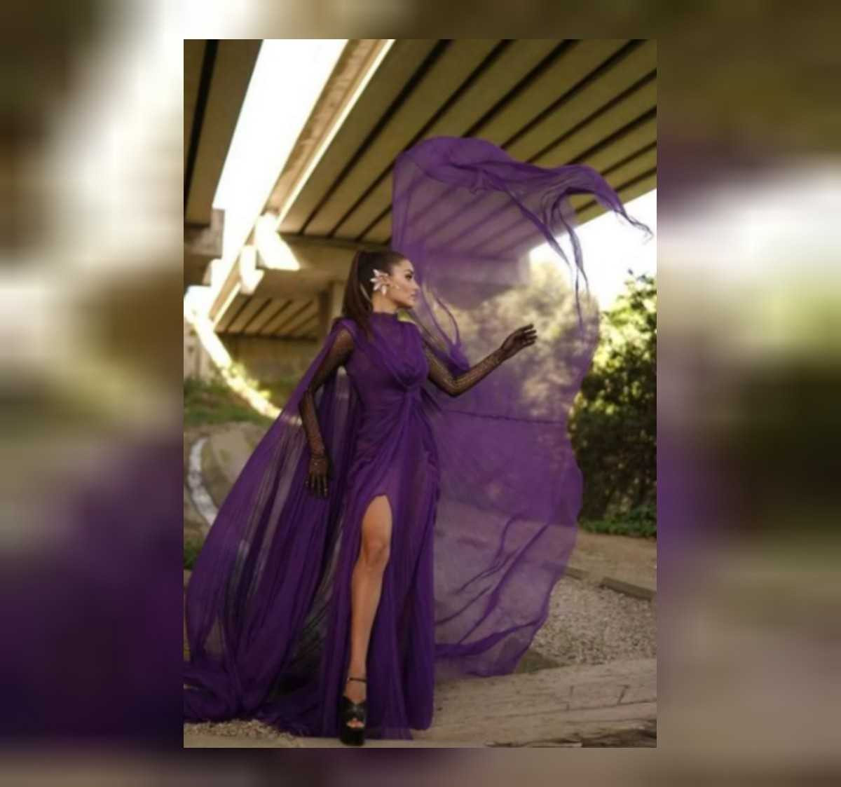 Hande Erçel Mor