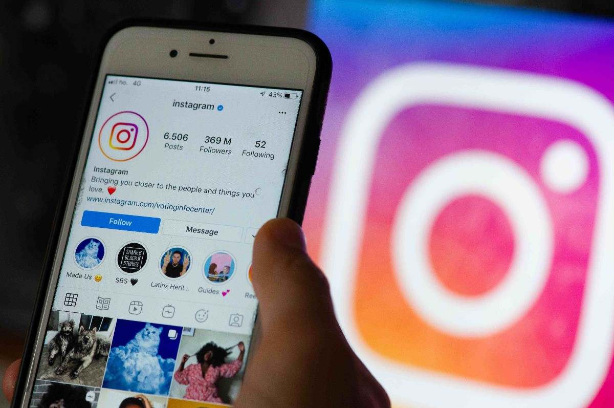 Instagram hikayeleri neden başa sarıyor