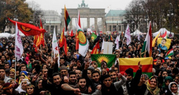 Almanya'da Yasa Dışı PKK Yürüyüşü Durduruldu