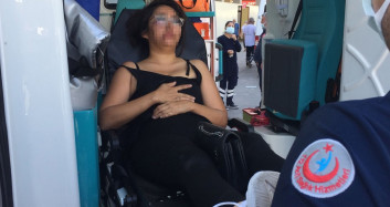 Adana'da Kapkaççı, Kadına Yumruk Atıp Kilometrelerce Yerde Sürükledi