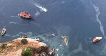 Alanya'da Batan Turist Teknesinden İlk Görüntüler