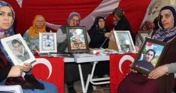 Diyarbakır Anneleri: Sonuna Kadar Buradayız