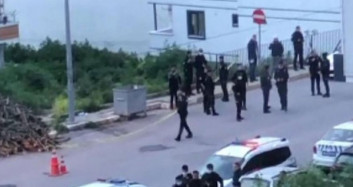 Arnavutköy'de Bekçilere Saldırı