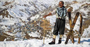 Aşağı Kayalar Halkının 'Kayak Takımları' Etraf Köylere Örnek oldu